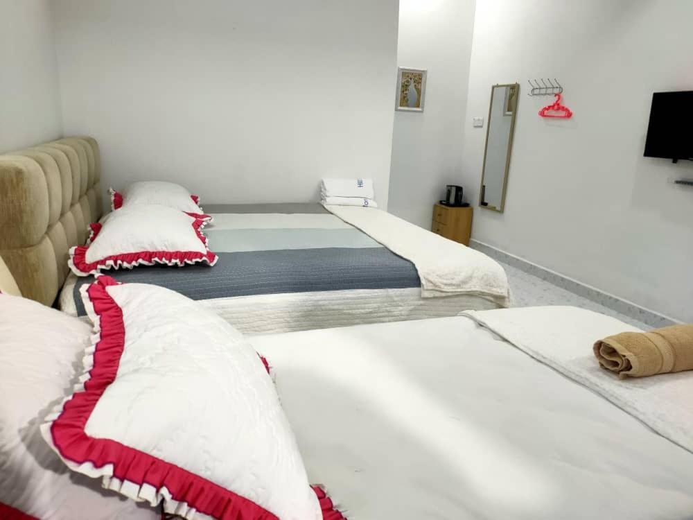Roomstay Tokbah Demuara Kuala Besut Exterior foto